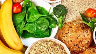 ۳ نشانه هشداردهنده که می‌گوید بدن شما با کمبود فیبر روبروست