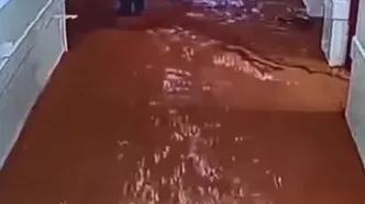 سیلاب ناگهانی وارد یک مدرسه در سلیمانیه شد