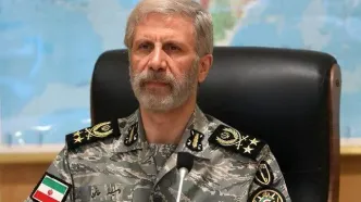 امیرحاتمی شخصا برای تست یک بالگرد بازآماده شده با آن پرواز کرد