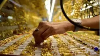 رییس اتحادیه طلا هشدار داد؛ مراقب ساعت معاملات طلا باشید/ دور خرید این سکه‌ها را خط بکشید