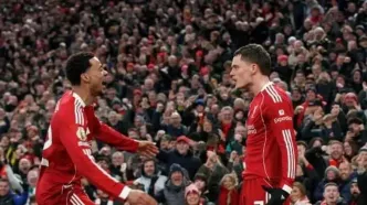 برد ۲-۱ لیورپول مقابل ولورهمپتون؛ پاگشای ویرتز در شب پیروزی خفیف