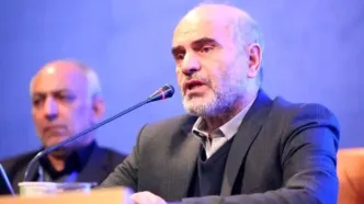 فرشاد مومنی در بیمارستان بستری شد