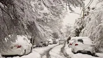 تصاویر جذاب از بارش شبانه برف در تهران