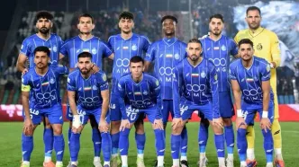 پوستر کریسمسی استقلال برای بازی با گل‌گهر