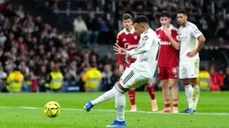 رئال ۲-۰ سویا: برنابئو نفس راحت کشید