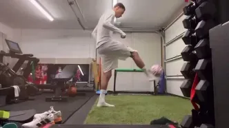 ویدئو: تمرین ستاره نوظهور لیورپول در باشگاه