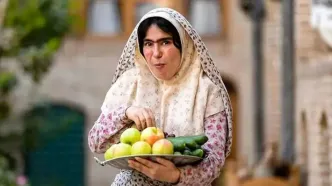 عکسی تازه منتشر شده از طاووس سریال بامداد خمار!