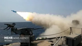 آغاز مرحله دوم رزمایش اقتدار نیروی دریایی سپاه