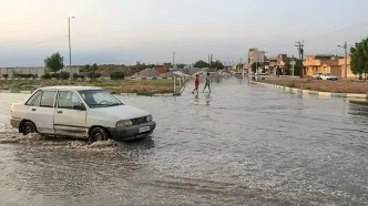وزش باد شدید و گردوخاک در تهران/ تداوم بارش‌ باران در این استانها