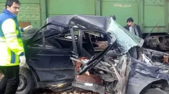 برخورد قطار با خودرو در ایستگاه راه‌آهن شازند