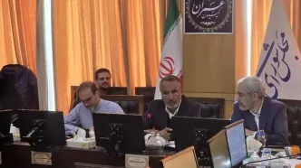 بررسی محورهای افزایش سرمایه بانک مسکن و تأمین مالی زیرساخت‌ها با حضور وزیر اقتصاد