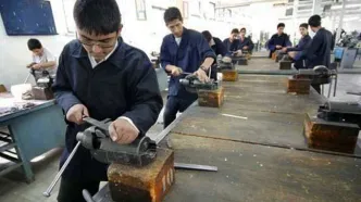 چگونه با مدرک فنی‌وحرفه‌ای وام قرض‌الحسنه ۲۰۰ میلیونی بگیریم؟