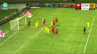 ویدیو: گل اول فولاد به فجرسپاسی توسط احسان محروقی