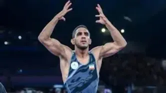 با اعلام اتحادیه جهانی کشتی؛ رحمان عموزاد مقتدر کشتی‌گیر ۲۰۲۵ شد