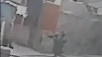 لحظه اعدام نوجوان فلسطینی توسط نظامیان رژیم صهیونیستی/فیلم