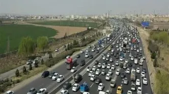 واژگونی اتوبوس در بزرگراه تهران-کرج