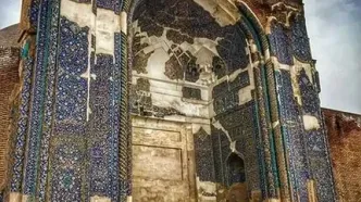 مرمت غیراصولی پهلوی اول و دوم را در گنبدهای مراغه اصلاح کردیم/ شیب‌بندی اشتباه باعث رطوبت و ریزش روزانه کاشی‌های گنبد کبود تبریز شده بود