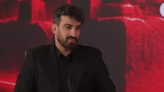 ویدئو: حسین ماهینی پاسخ می‌دهد، در دربی تهران کدام بازیکن در رختکن بیشتر صحبت می کند؟