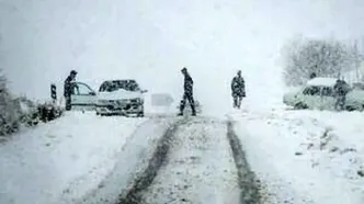 وقوع پدیده یخبندان در راه‌های کشور/ مردم؛ الان وقت سفر نیست