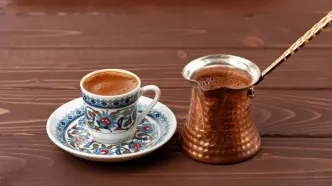 هنر دم‌آوری قهوه ترک؛ راهنمای جامع برای رسیدن به طعمی اصیل و حرفه‌ای!