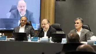 در سرچشمه‌های ورود ارز به کشور باید بازنگری شود/ تا زمانی که کشور ارزآوری نداشته باشد، بانک مرکزی نمی‌تواند نرخ ارز را کنترل کند