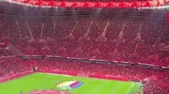 ویدئو: جو بی نظیر تماشاگران مراکشی در ورزشگاه