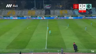 پیروزی سخت پرسپولیس در اکباتان؛ پیکان موقتا پرسپولیس را صدرنشین کرد