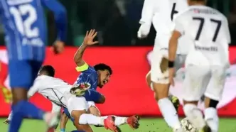 علیرضا فغانی پنالتی استقلال را رد کرد!