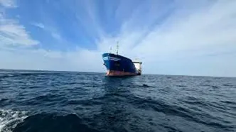 ماجرای توقیف یک کشتی خارجی در دریای عمان