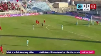 گل اول تراکتور به پیکان توسط امیرحسین حسین‌زاده در دقیقه 10