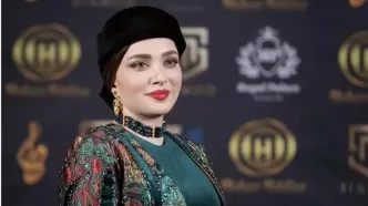 قاب صمیمانه بهنوش طباطبایی و کاظم سیاحی بازیگر سریال لیسانسه‌ها