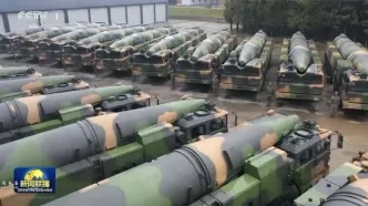 رمز نابودی گران‌ترین سلاح دنیا در دست اژدهای سرخ