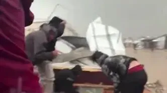 چادرهای آوارگان غزه بر اثر باد و باران شدید تخریب شد