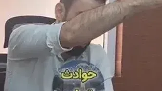 ویدیویی از مهدی عربلو جراح قلابی در مطب که توسط پلیس فتا دستگیر شد