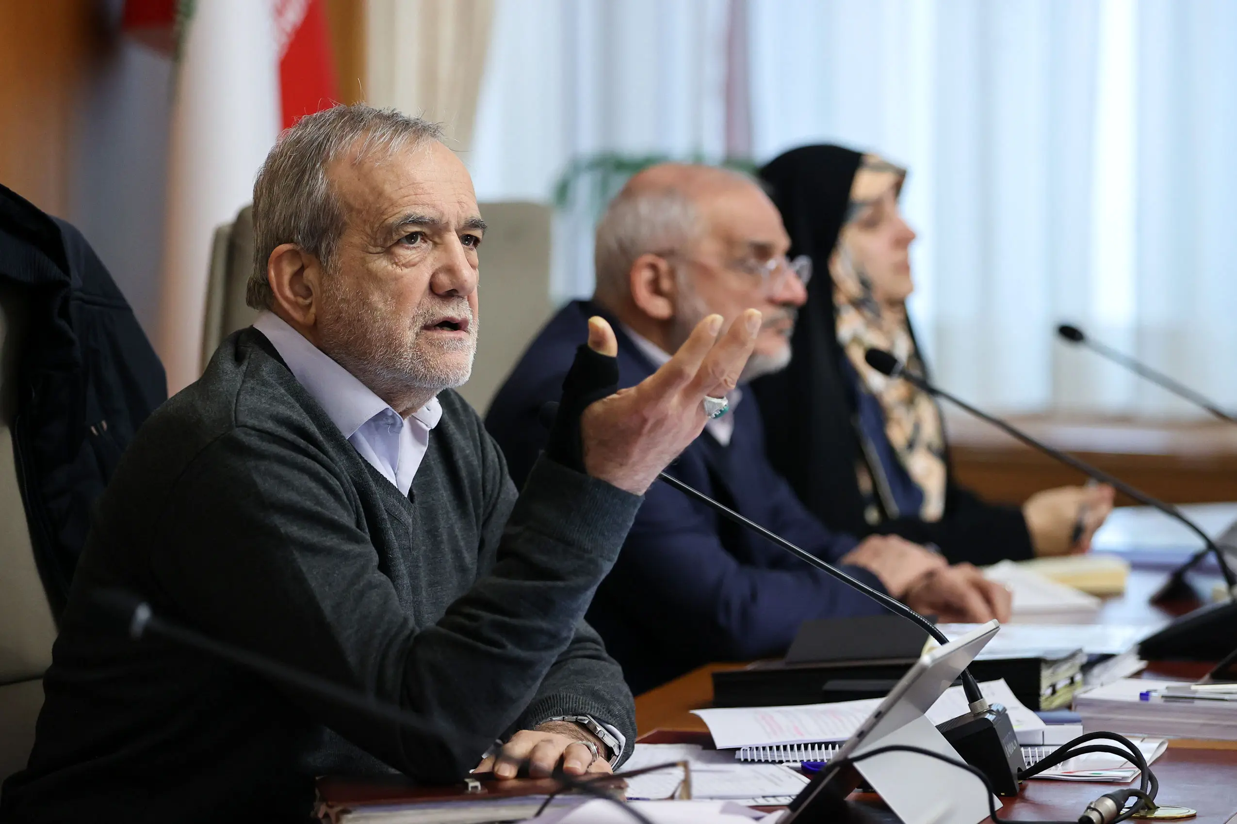 گلایه پزشکیان از صداوسیما