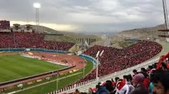 ورود بازیکنان پرسپولیس در میان هیاهوی پرشورها!