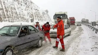 یخبندان در راه های کشور/ مردم، الان وقت سفر نیست