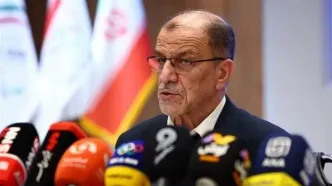 خسروی‌وفا: انتخاب آقایی به بانوان ورزشکار ایران امید و افتخار زیادی می‌دهد