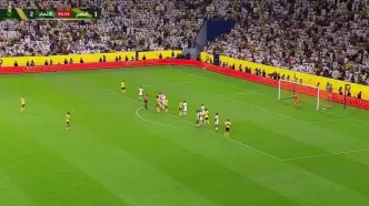 ویدئو: زمزمه رونالدو پیش از زدن ضربه