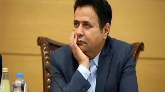 رشد مالیاتی در شرایط رکود تورمی، ضد تولید است | دولت شفافیت و صرفه‌جویی در هزینه‌های خود را پیش بگیرد