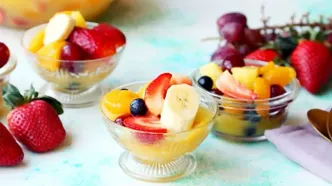 این دسر میوه ای سه سوته را برای شب چله درست کنید!