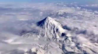 عجیب اما واقعی؛ بارش برف سیاه بر روی دماوند