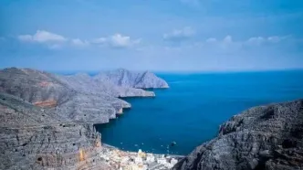 پیدا شدن کوه‌های کمزار عمان از جزیره قشم