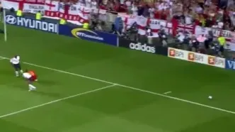 ویدئو نوستالژی: وقتی اشلی کول رونالدوی جوان را متوقف کرد