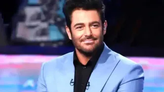 محمدرضا گلزار با عینک طبی هم خوش قیافه است!