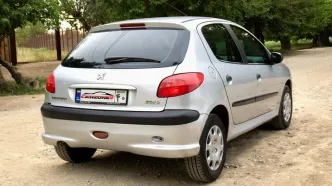 یک کارگر آمریکایی در ۲۱ ماه کرولای ۲۰۲۶ می‌خرد/ برای یک ایرانی چقدر؟