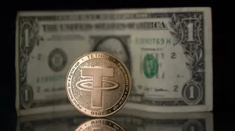 تتر و دلار هم‌زمان رکورد زدند | شکسته شدن مرز تاریخی ۱۲۸ هزار تومان