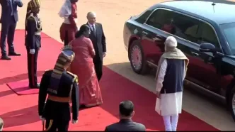 پوتین با لیموزین اختصاصی‌اش در کاخ ریاست‌جمهوری هند/ ویدئو