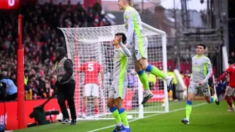 ناتینگهام فارست 1 - منچسترسیتی 2 ؛ سیتیزن ها به صدر رسیدند