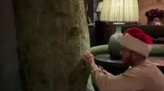 دیوید بکام برای کریسمس اره برقی دست گرفت